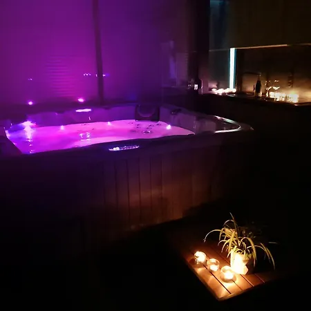 De Luxe Avec Saint-Médard-en-Jalles