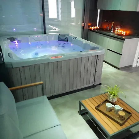 Guest house De Luxe Avec Saint-Medard-en-Jalles